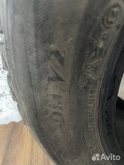 Bridgestone Blizzak DM-V2 255/55 R18