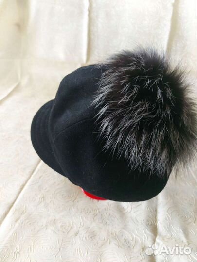 Кепка замшевая женская