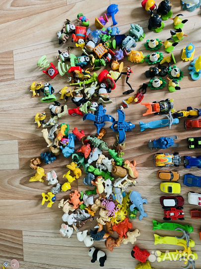 Игрушки из киндера