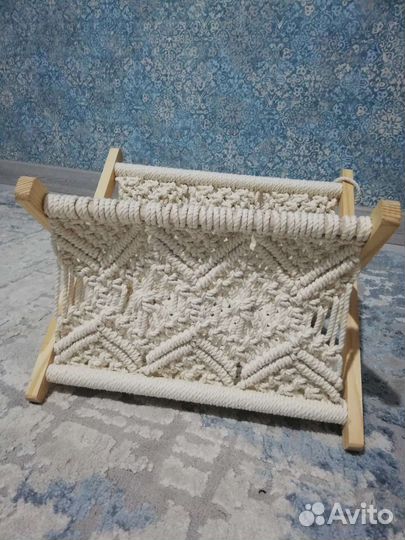 Газетница в технике макраме