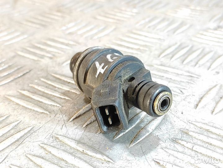 Форсунка двигателя Opel Astra G