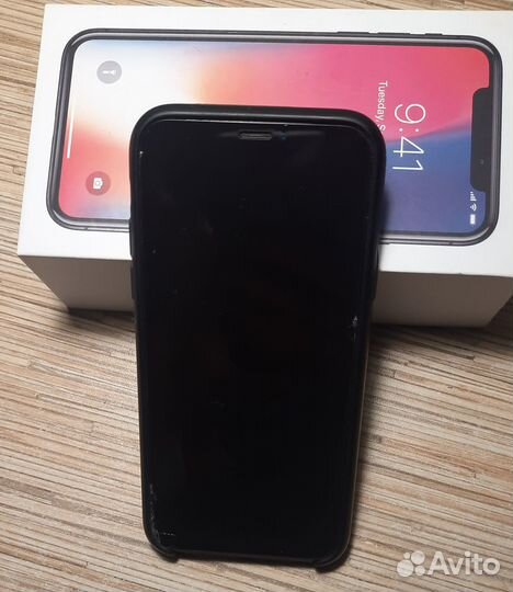 iPhone X, 64 ГБ