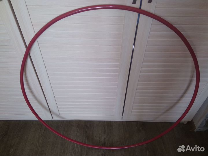 Обруч гимнастический