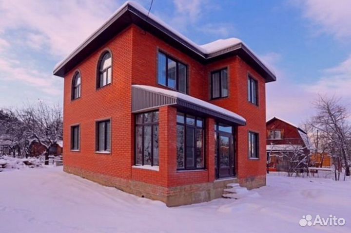 Окно в коттедж