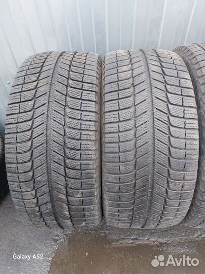 Michelin X-Ice XI3 225/45 R18 и 245/40 R18 97H