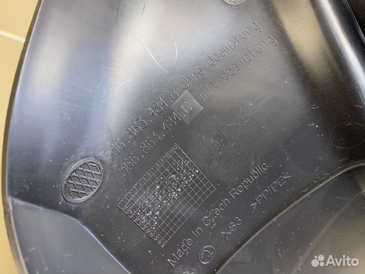 Накладка стойки передняя правая skoda kodiaq