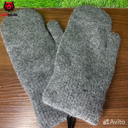 Шапка и варежки мужские