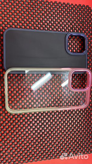 Чехлы на iPhone 12