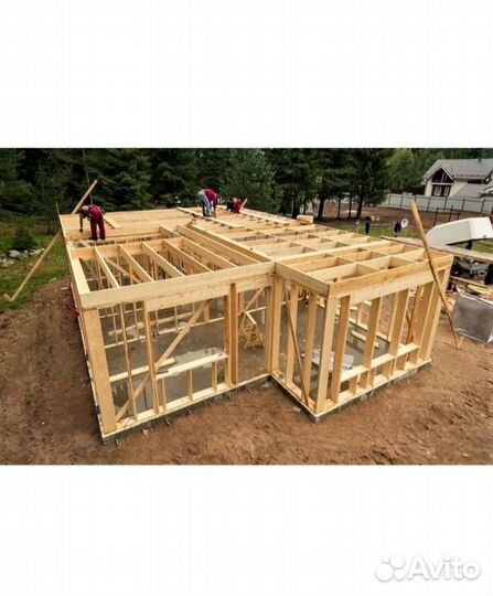 Бригада строителей