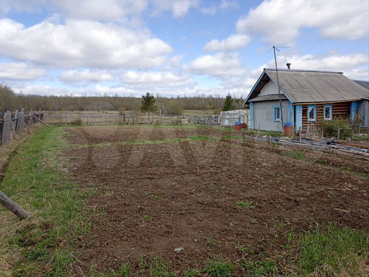 Дом 24 м² на участке 11,7 сот.