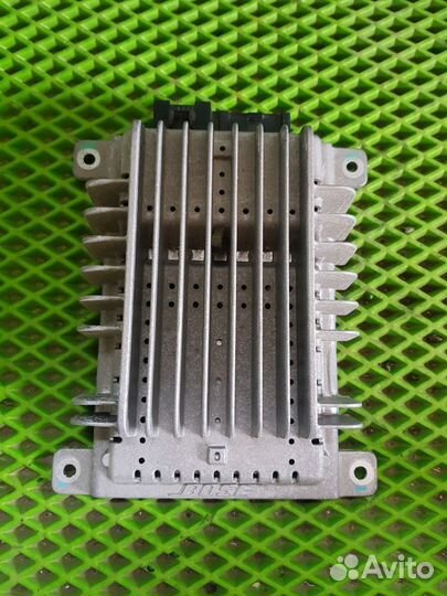 Усилитель магнитолы Infiniti QX56