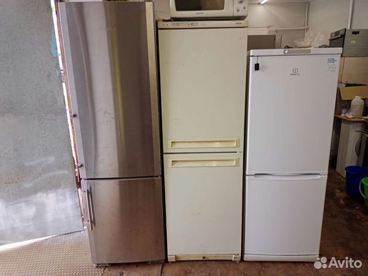 Холодильник бу