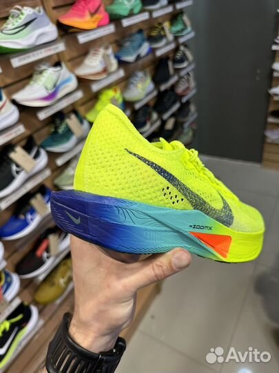 Nike zoomx vaporfly next 3