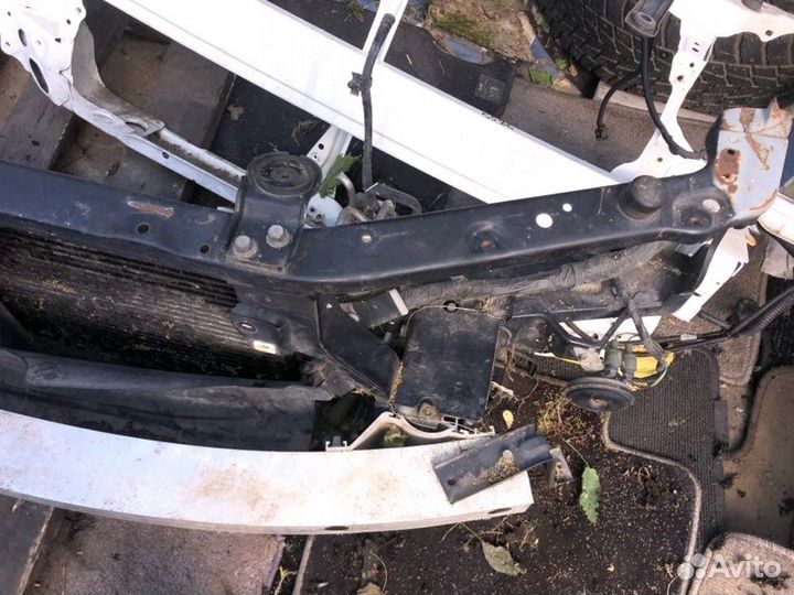 Рамка радиатора, телевизор Mitsubishi Diamante