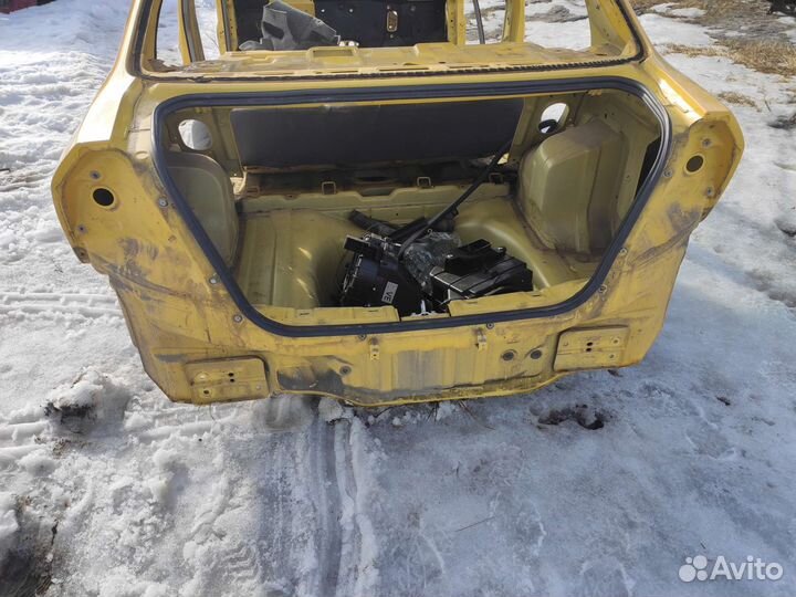 Задняя часть кузова Шевроле Авео Т250