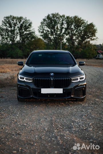 BMW 7 серия, 2021