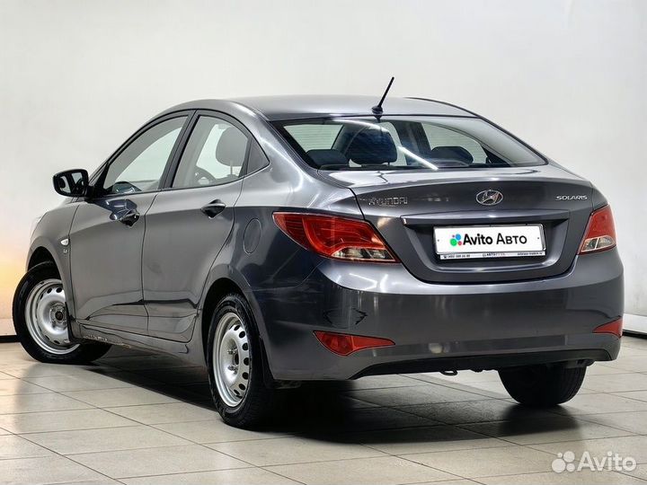 Hyundai Solaris 1.6 AT, 2015, 235 000 км