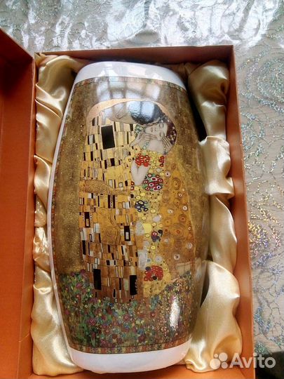 Ваза для цветов фарфор 25см