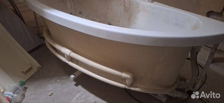 Душевоя ванна