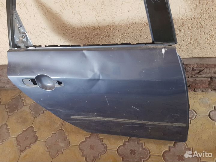 Дверь задняя правая на Mazda 3