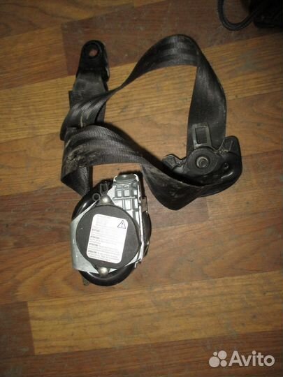 Ремень безопасности Range Rover Sport I