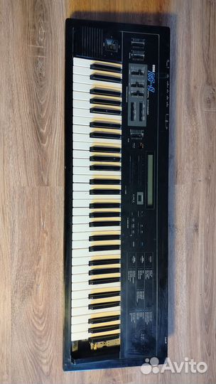 Синтезатор Korg DS-8