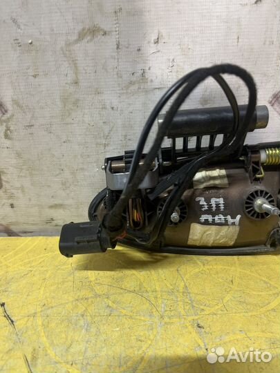 Porsche Panamera 970 ручка задняя правая