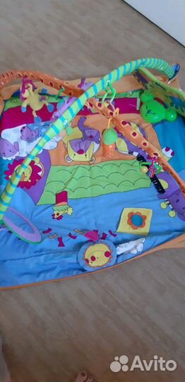 Детский развивающий коврик