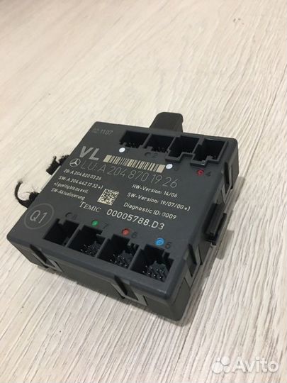 Блок управления дверьми передний левый Mercedes