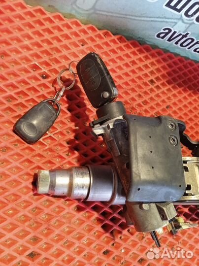 Колонка рулевая Volkswagen Passat