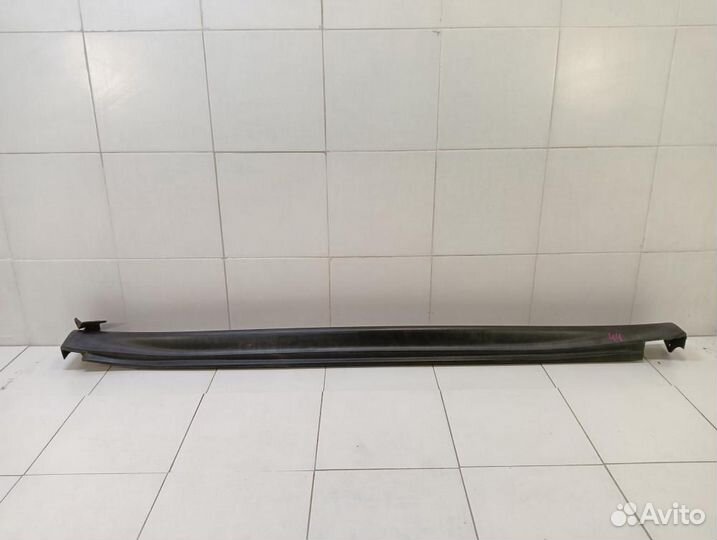 Накладка порога левая Nissan Juke I (2010—2014)