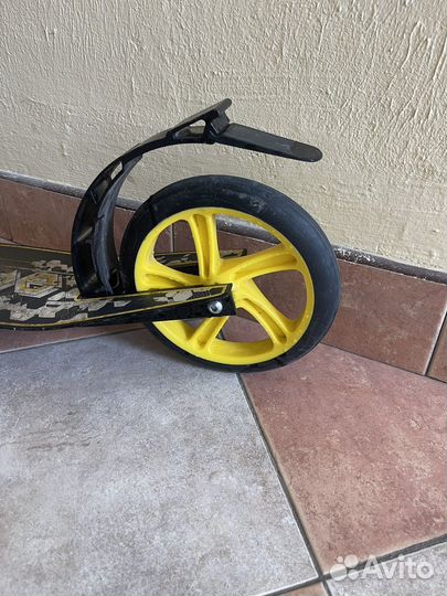 Самокат roces 200