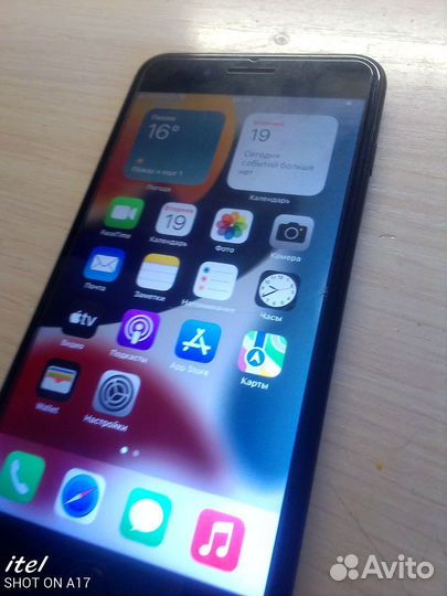 iPhone 7 Plus, 32 ГБ