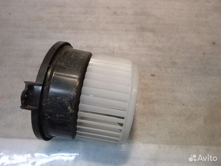 Моторчик печки toyota land cruiser land cruiser (2
