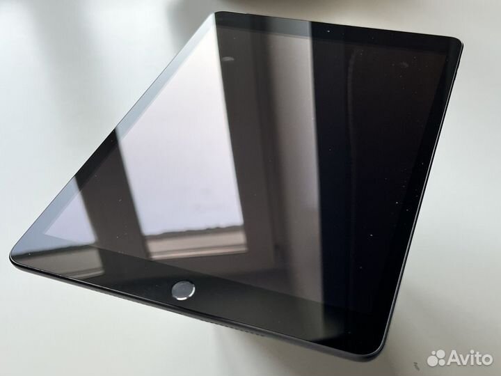 iPad 7 поколения 2019 10.2 Wi-Fi + LTE, 93 акб