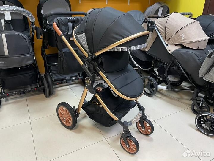 Детская коляска Luxmom V9