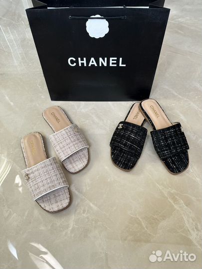 Шлепки женские chanel