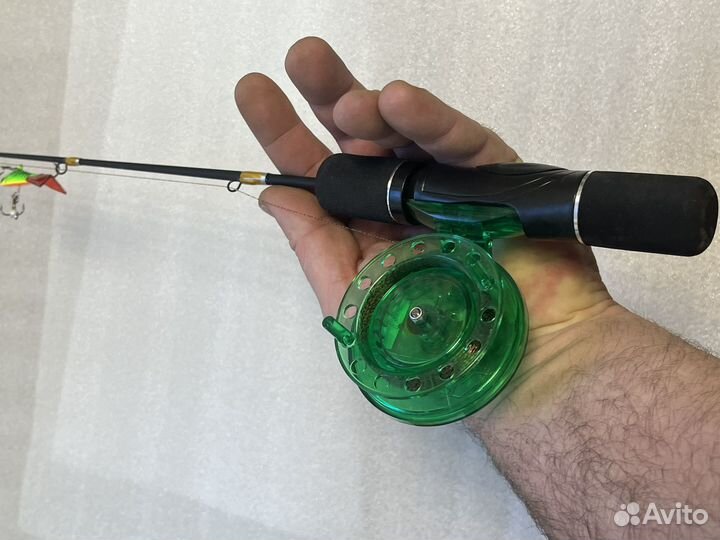 Зимняя удочка в сборе. Активная снасть