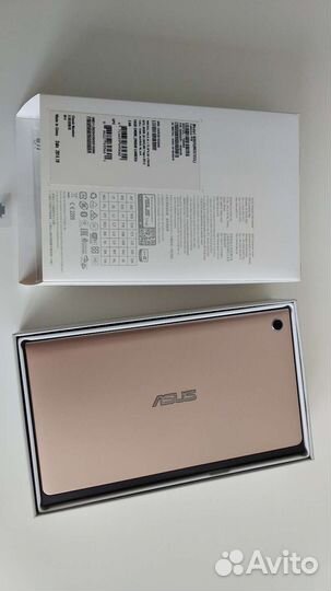 Планшет asus MeMO Pad 7 ME572CL 2/16 Гб 3G, LTE