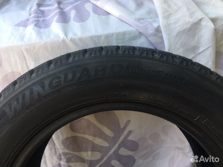 Roadstone Winguard WinSpike SUV 225/60 R17 99T