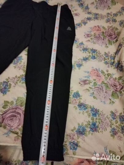 Спортивные штаны Reebok размер М