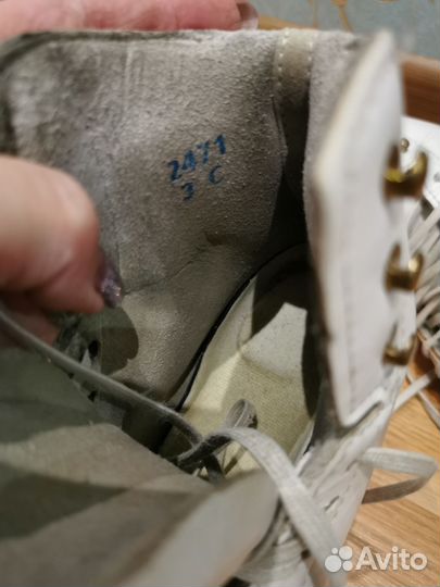 Фигурные коньки jackson