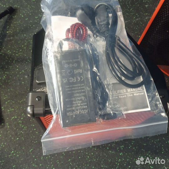 Портативный комбоусилитель Coolmusic BP40D 80 вт