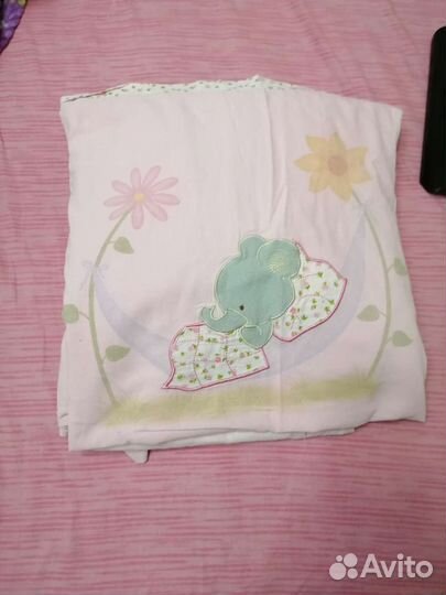 Комплекты постельного в детскую кроватку и одеяло