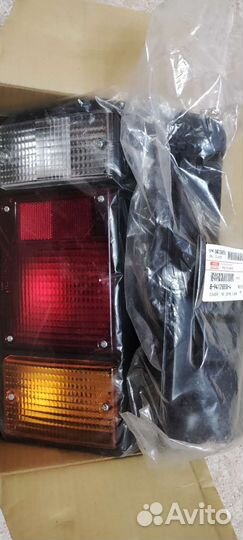 Фара Исудзу Эльф