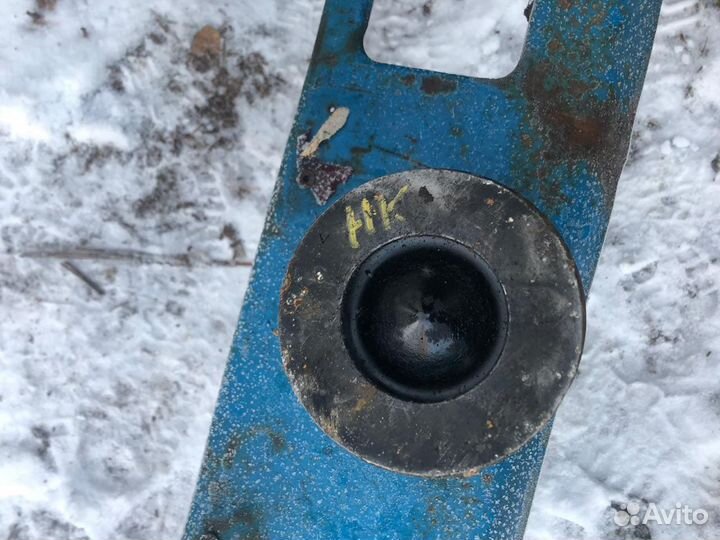 Isuzu nqr75 4hk1 поршень б.у