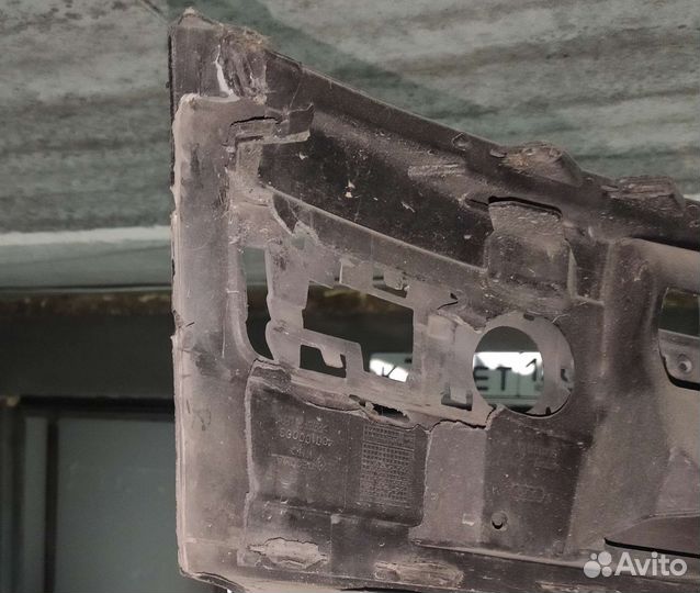 Бампер передний с решёткой Audi A8 D3