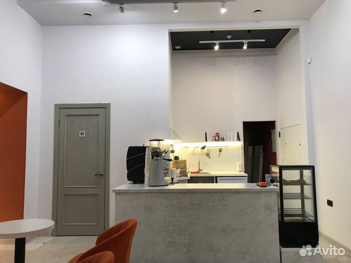 Барная стойка островок кофейни