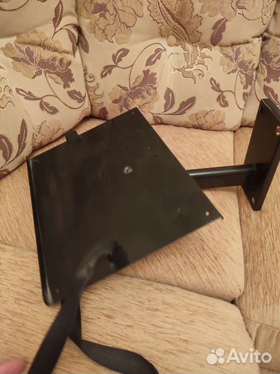 Полка(подставка) для телевизора(свч) настенная