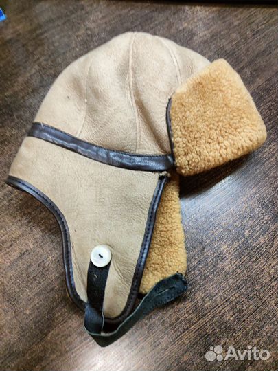 Зимняя овчинная шапка-ушанка